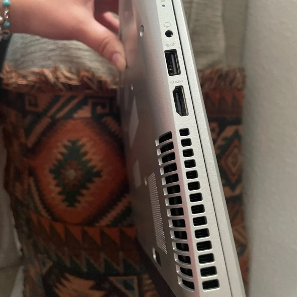 HP Pavilion Notebook intel core i3-excellent condition- lightly used •GREAT DEAL